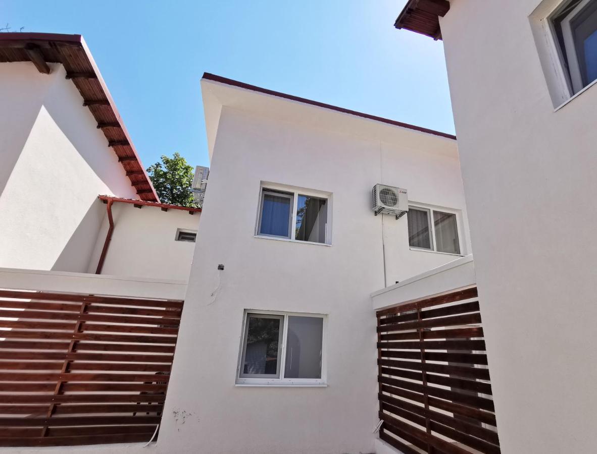 Apartamente Liliacul Jupiter Exterior photo